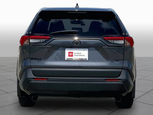 Used 2023 Toyota RAV4 LE FWD image 5