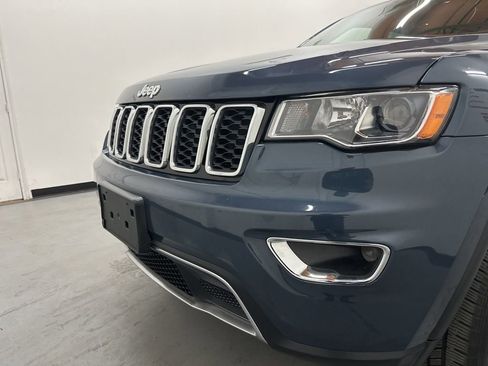 Used 2020 Jeep Grand Cherokee Limited w/ Luxury Group II image 24