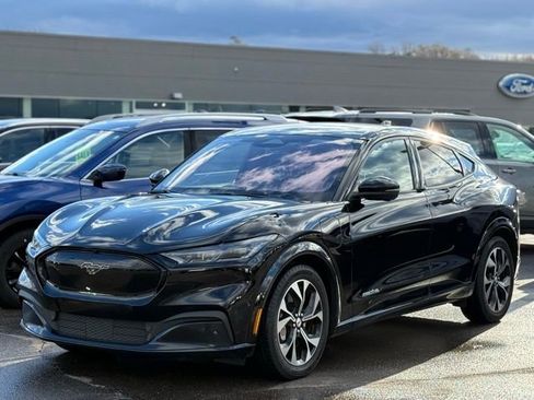 Used 2022 Ford Mustang Mach-E Premium image 36