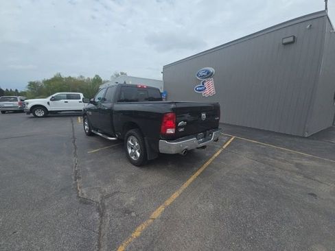 Used 2018 RAM 1500 Big Horn AWD/4WD image 3