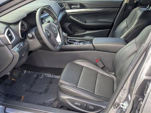 Used 2021 Nissan Maxima 3.5 SV w/ Floor Mat Group FWD image 16