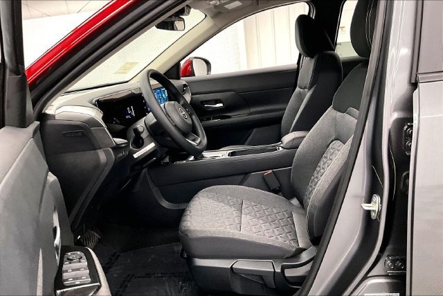 New 2027 Nissan Kicks SV FWD image 10