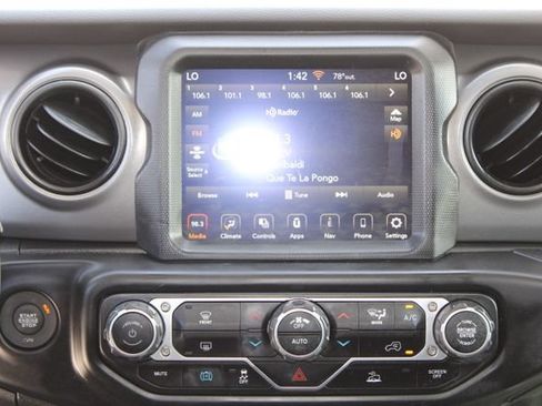 Used 2023 Jeep Wrangler Unlimited w/ 8.4" Radio Group AWD/4WD image 18