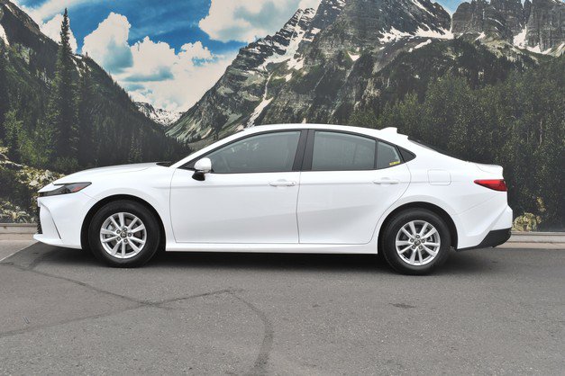 Certified 2025 Toyota Camry LE AWD/4WD image 7