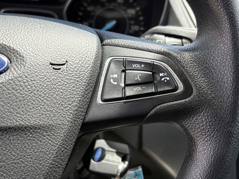 Used 2019 Ford Escape S FWD image 16