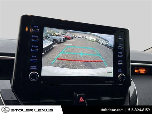 Used 2021 Toyota Corolla LE image 31