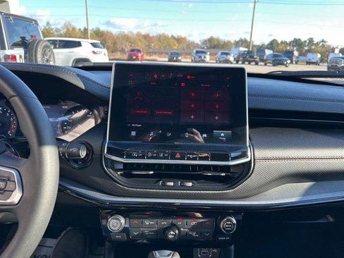 Certified 2024 Jeep Compass Trailhawk image 13