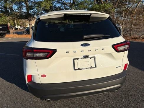 New 2026 Ford Escape ST-Line w/ Cold Weather Package image 4