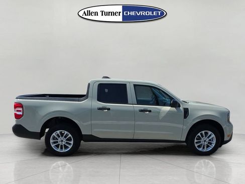 Used 2025 Ford Maverick XL FWD image 3