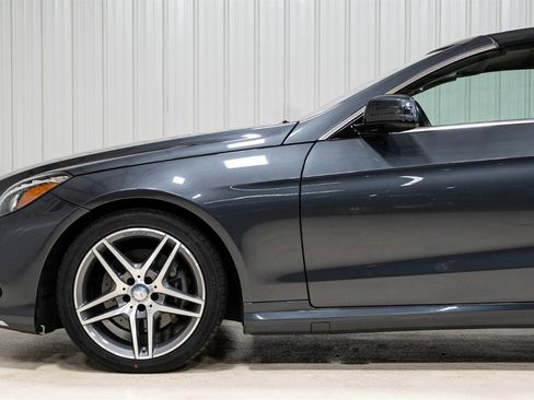 Used 2016 Mercedes-Benz E 400 Cabriolet image 3