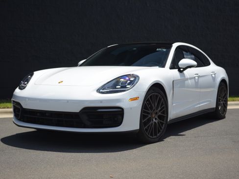 Certified 2023 Porsche Panamera Platinum Edition RWD image 42