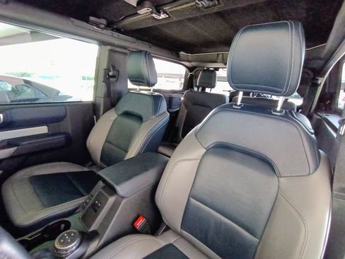 Used 2021 Ford Bronco First Edition AWD/4WD image 37