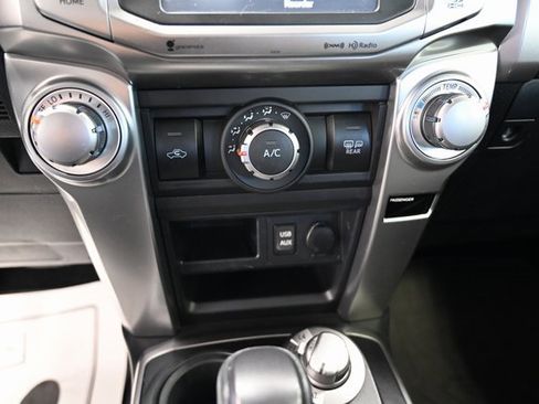 Used 2016 Toyota 4Runner SR5 image 16