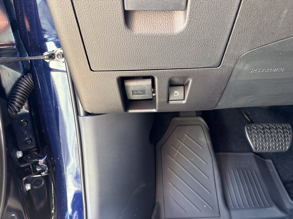 Certified 2026 Toyota Highlander Platinum AWD/4WD image 21