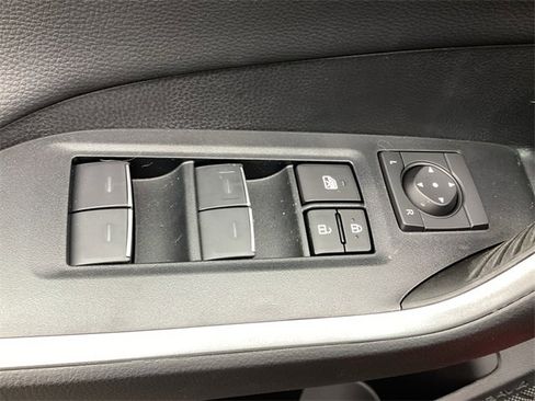 New 2025 Toyota RAV4 Limited image 30