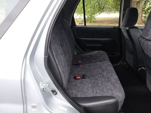 Used 2004 Honda CR-V LX image 21