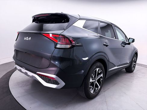 Used 2024 Kia Sportage EX FWD image 13