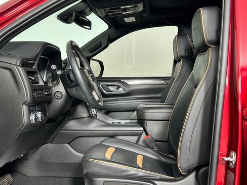 Used 2023 GMC Yukon XL AT4 w/ Technology Package image 33