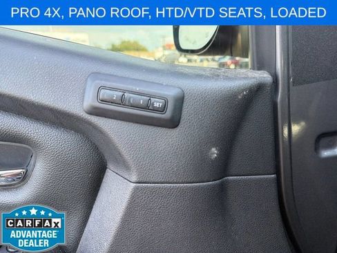 Used 2021 Nissan Titan PRO-4X w/ Pro-4x Convenience Package AWD/4WD image 16