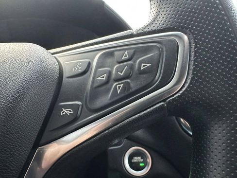 Used 2021 Chevrolet Equinox LT AWD/4WD image 22
