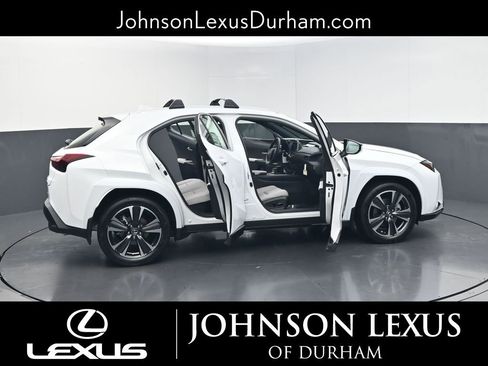 New 2026 Lexus UX 300h FWD image 32