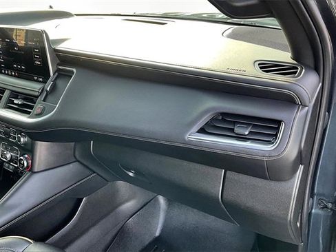 Used 2021 GMC Yukon XL AT4 w/ Technology Package image 15