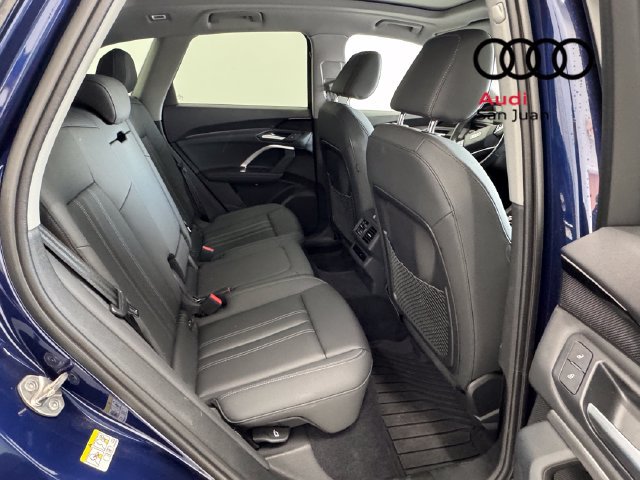 Used 2025 Audi Q5 Premium w/ Convenience Package AWD/4WD image 24