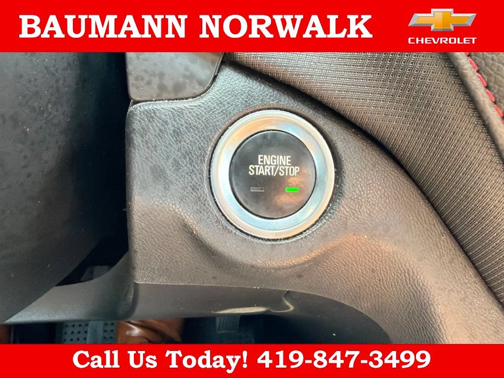 Used 2023 Chevrolet Equinox RS w/ RS Leather Package AWD/4WD image 35