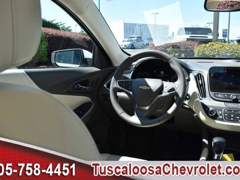 Used 2024 Chevrolet Malibu LT image 27