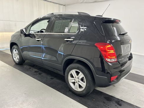 Used 2019 Chevrolet Trax LT w/ LT Convenience Package image 7