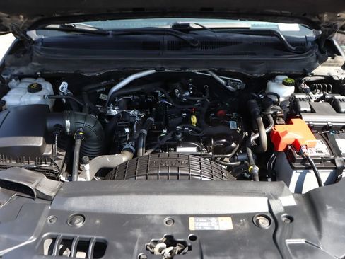 Used 2020 Ford Ranger XLT w/ Equipment Group 301A Mid RWD image 11