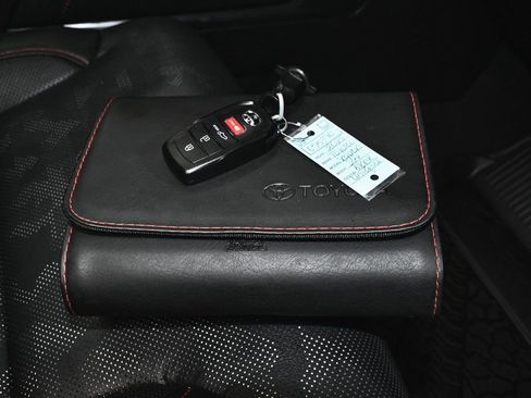 Used 2025 Toyota Sequoia TRD Pro AWD/4WD image 69