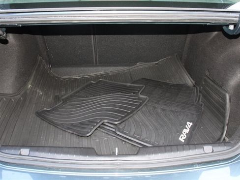 Used 2012 Chevrolet Cruze LS w/ Connectivity Package FWD image 16