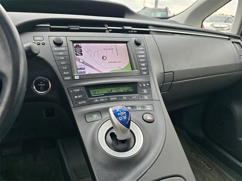 Used 2010 Toyota Prius One image 19