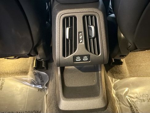 Used 2025 BMW X2 xDrive28i image 20