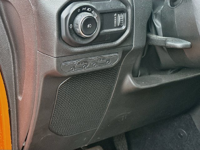 Used 2025 Jeep Wrangler Unlimited Sport AWD/4WD image 11