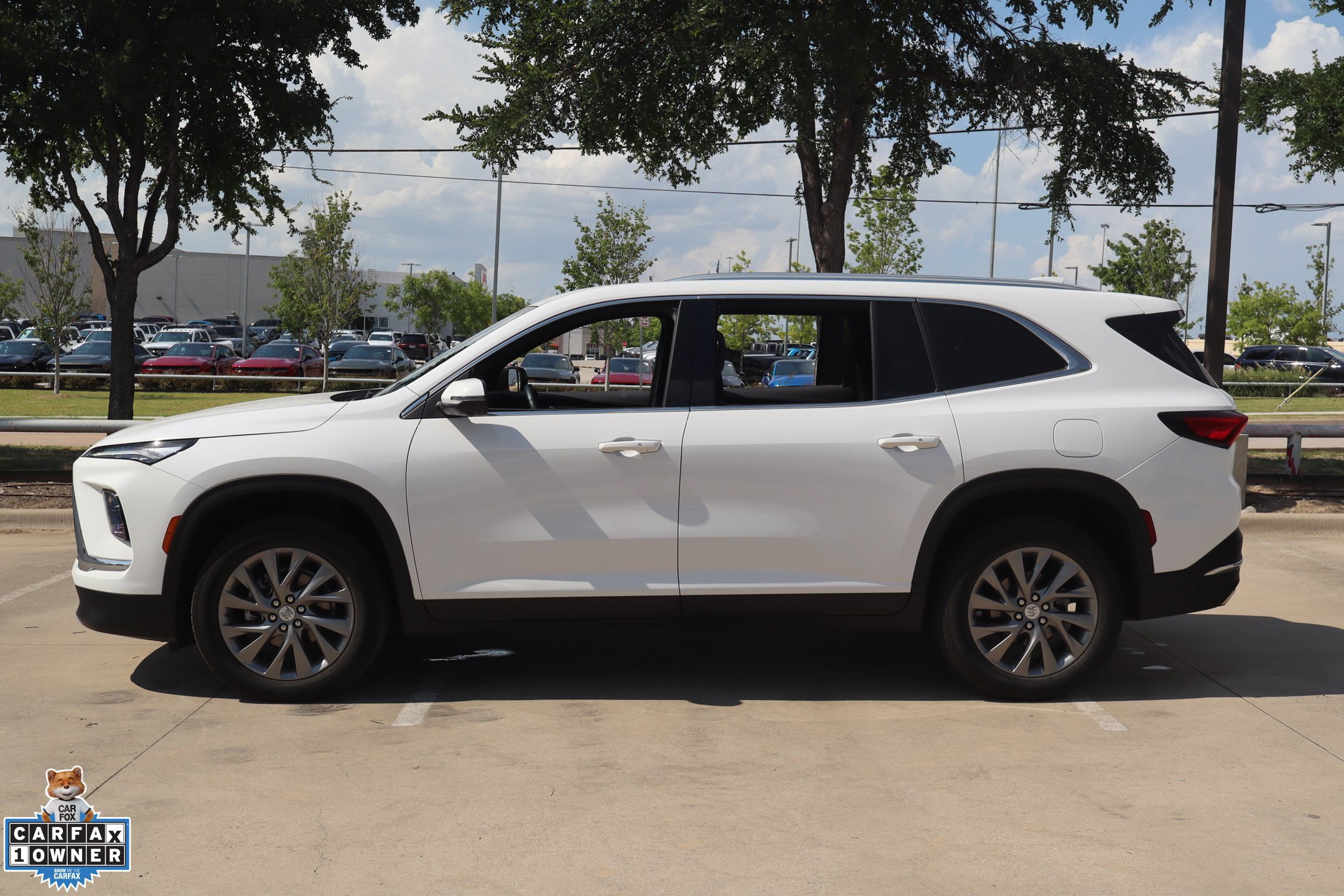 Used 2026 Buick Enclave Preferred FWD image 9