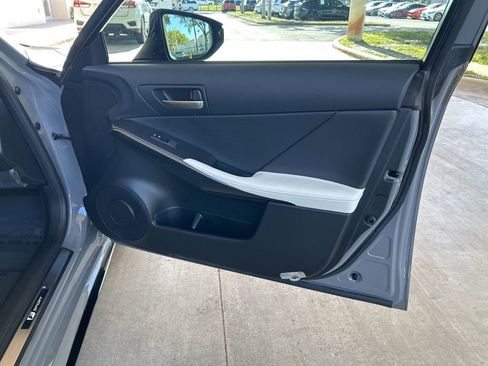 Used 2025 Lexus IS 350 F Sport w/ Navigation Package RWD image 27