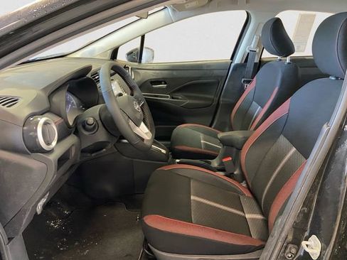 New 2025 Nissan Versa SR w/ Trunk Package FWD image 9