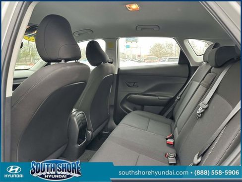Certified 2025 Hyundai Kona SE image 11