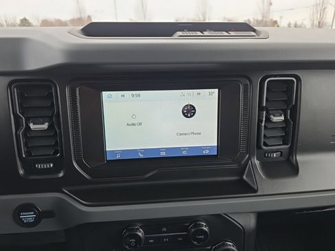 Used 2022 Ford Bronco Big Bend image 14