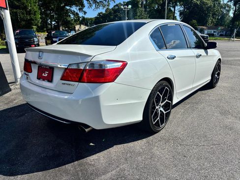 Used 2015 Honda Accord Sport image 3