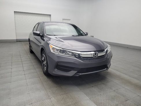 Used 2017 Honda Accord LX image 13