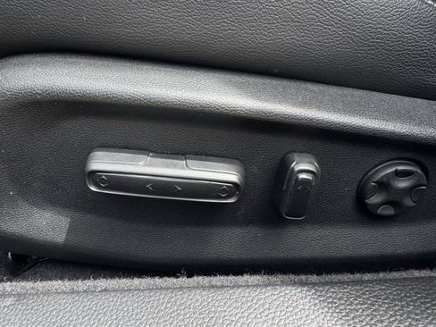 Used 2018 Honda Accord Sport image 28