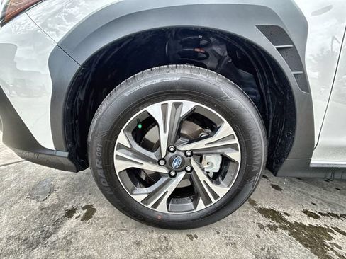 Used 2026 Subaru Crosstrek 2.5i Premium AWD/4WD image 10