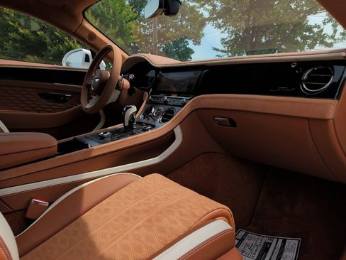 New 2025 Bentley Continental GT Speed AWD/4WD image 2