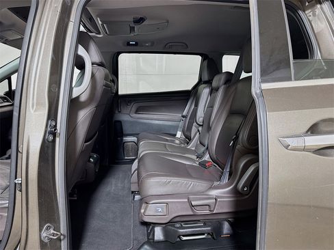 Used 2018 Honda Odyssey Elite image 23