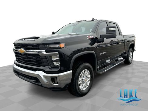 Used 2024 Chevrolet Silverado 2500 LT w/ All Star Edition image 1