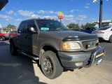 Used 2001 Ford F150 Lariat image 4