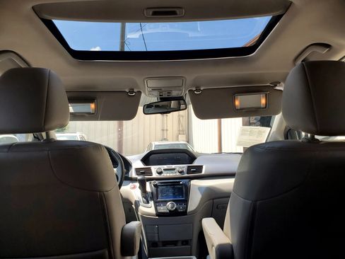 Used 2014 Honda Odyssey EX-L image 38